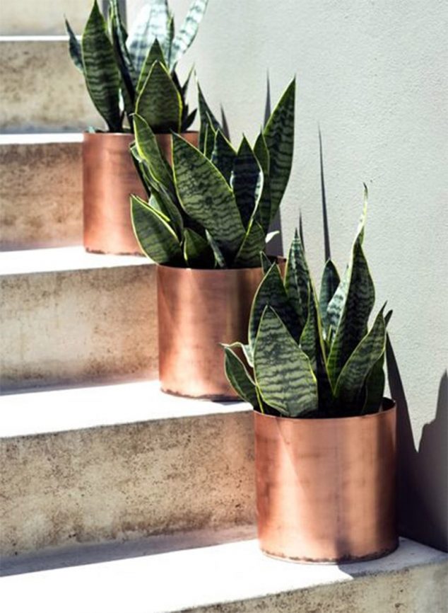 15 of The Best Modern Outdoor Planters You Have Ever Seen modpod blog metallics 634x866 15 of The Best Modern Outdoor Planters You Have Ever Seen