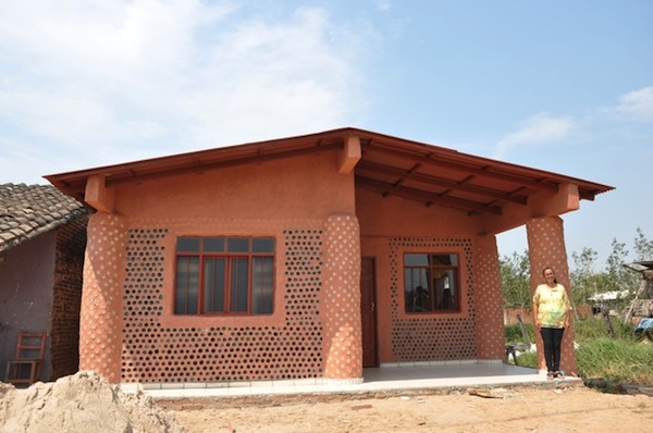 How to Build a House by Using Plastic Bottles 5 How to Build a House by Using Plastic Bottles