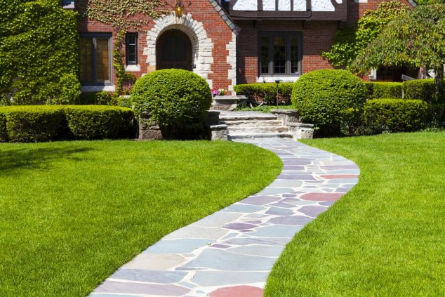 18 Incredible Pathways Design to Cheer up Your Garden Place 75a996c1 acb5 453b 9205 a21100883a18 634x423 18 Incredible Pathways Design to Cheer up Your Garden Place