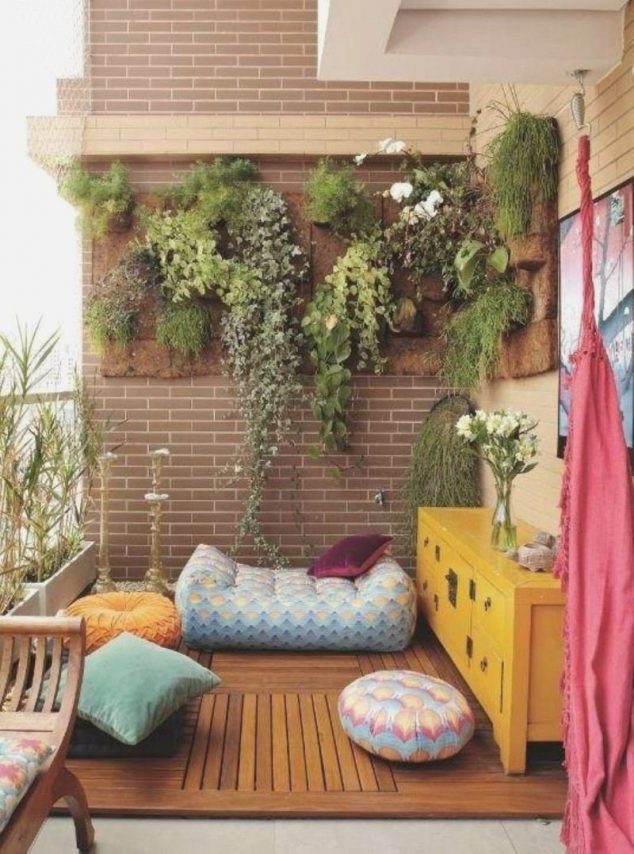 15 Stunning Roof Top Balcony Garden Design That Will Surprise You Funky20Comfy20Chill20out20Furniture 0 634x854 15 Stunning Roof Top Balcony Garden Design That Will Surprise You