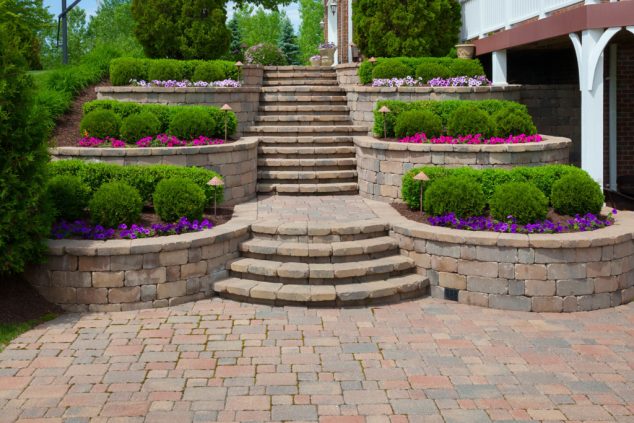 dd6d17e5 paver steps 1024x683 634x423 12 of The Very Attractive Garden Landscaping Stepping Ideas
