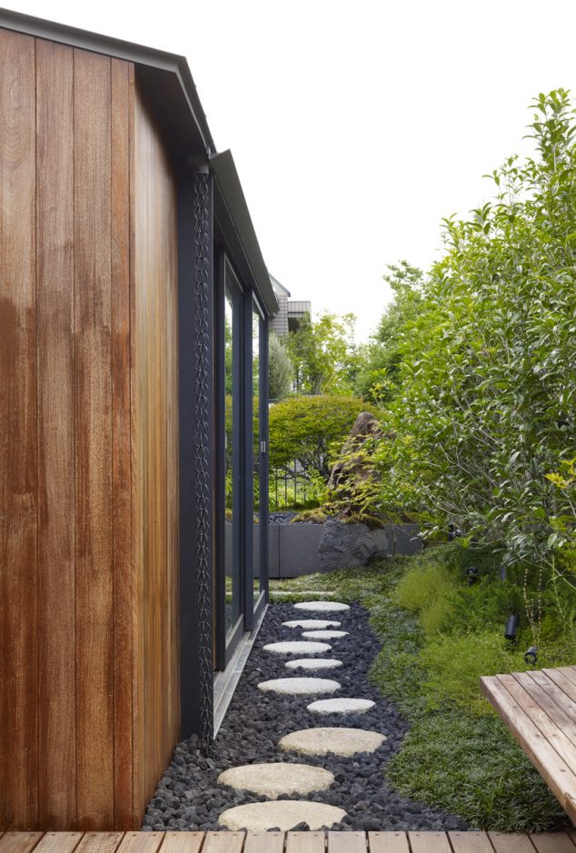 15 So Beautiful Garden Pathway For Every Contemporary Garden hos04 634x939 15 So Beautiful Garden Pathway For Every Contemporary Garden
