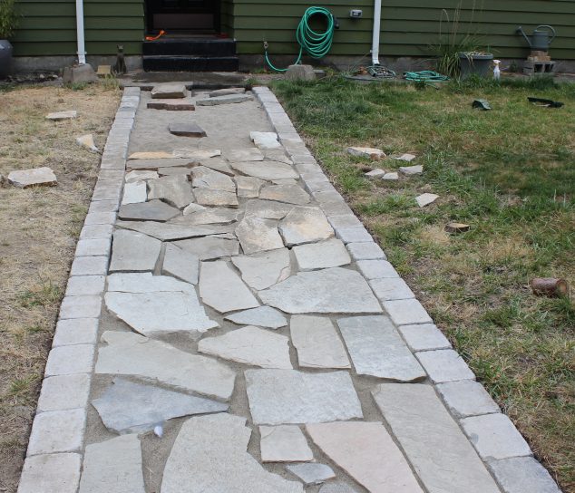img 0712 634x544 Solve the Puzzle: DIY Flagstone Walkway Tutorial For Inspiration