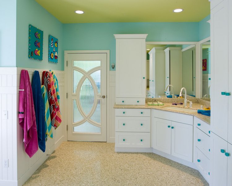 15 Ideas How To Choose The Most Suitable Door For Your Bathroom