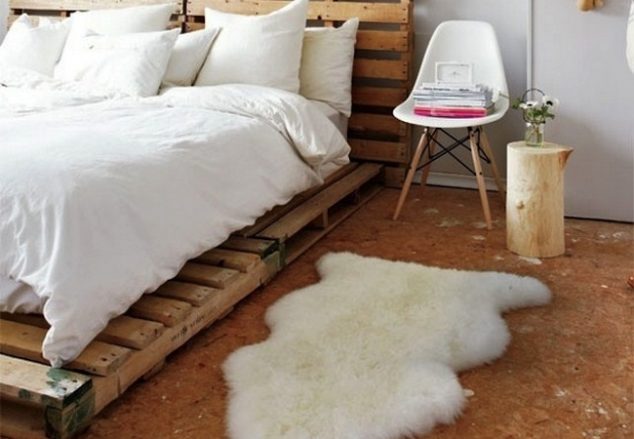 pallets 634x439 13 Useful DIY Ideas on How to Build Platform Bed