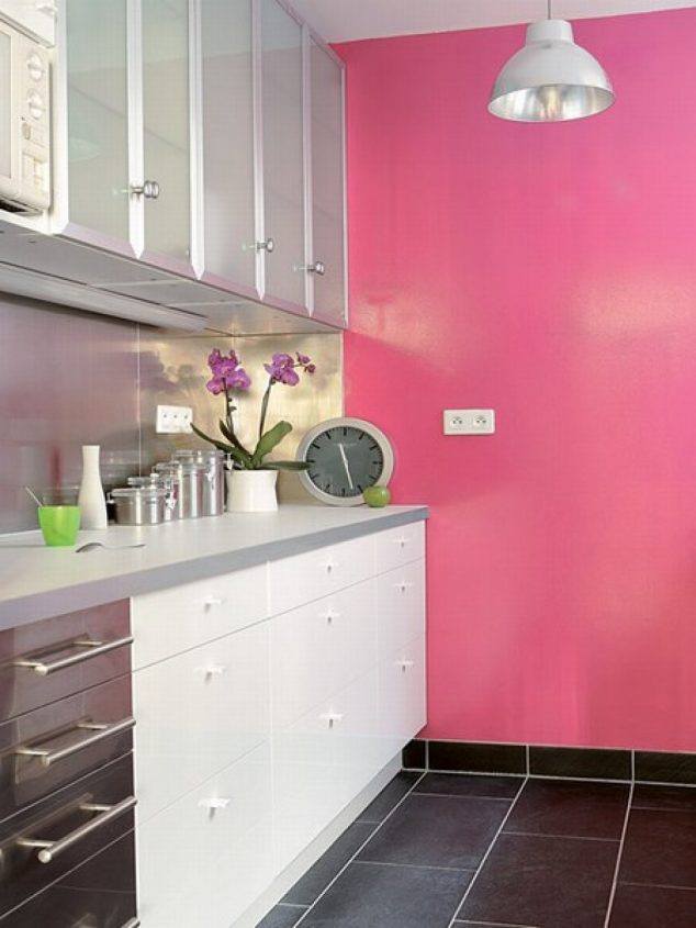pink black white kitchen 1 634x845 14 Dream Designed Small Kitchen in Pink Color That Will Amaze You
