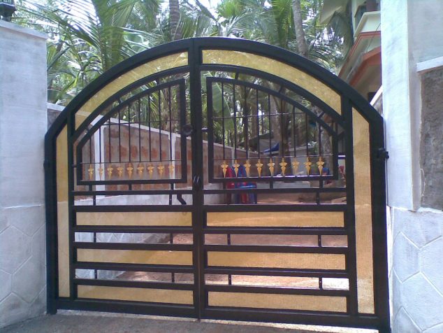 27042010 634x476 12 Modern Gate Design For Elegant Addition In Your Home