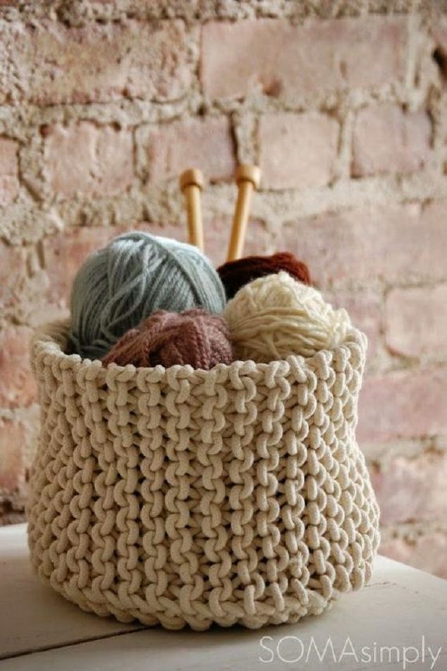 Creative DIY Knitted Giant Blanket of Wool For Cold Days 9h 634x951 Creative DIY Knitted Giant Blanket of Wool For Cold Days