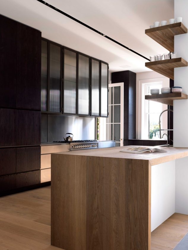 14 Mind boggling Corner Wall Designs houset campbell 7 634x845 14 Mind boggling Corner Wall Designs