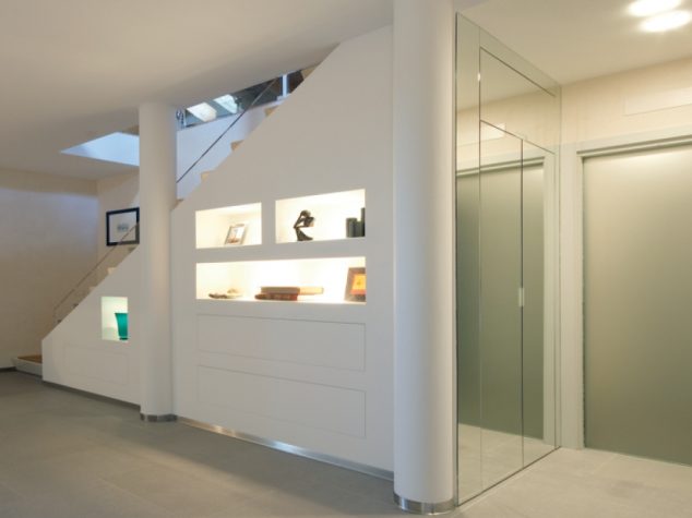 13 of The Most Stunning Illuminated Wall Niches to Enjoy Daily rasoparete espone 634x475 13 of The Most Stunning Illuminated Wall Niches to Enjoy Daily