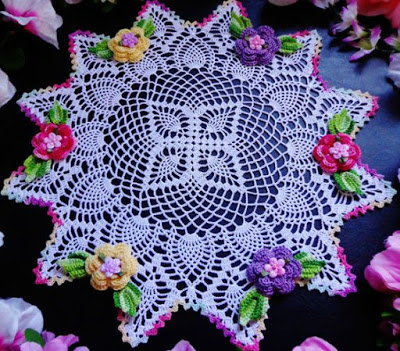 1 1 17 Amazing Handmade Crochet Tablecloth to Blow Your Mind