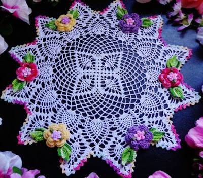 17 Amazing Handmade Crochet Tablecloth to Blow Your Mind 1 1 17 Amazing Handmade Crochet Tablecloth to Blow Your Mind
