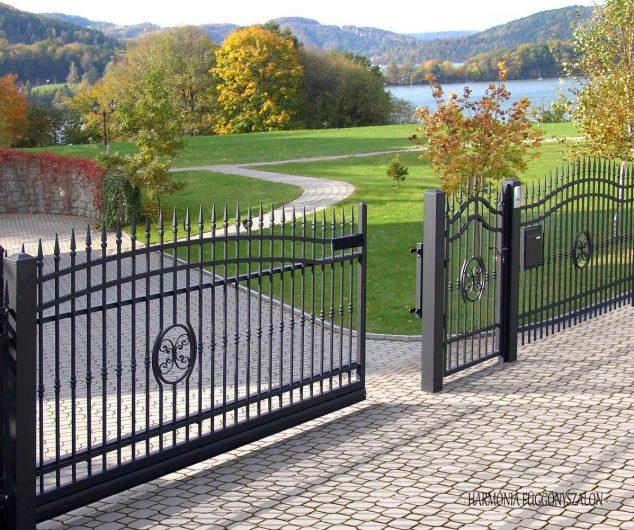 15 Amazing House Fence Design to Leave you Speechless 11083992 757328154383411 7119736683674056458 o 634x530 15 Amazing House Fence Design to Leave you Speechless