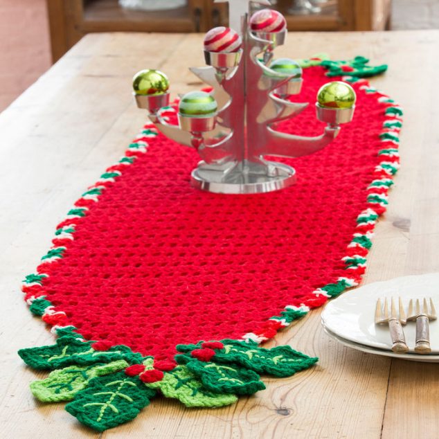 8841329672222 634x634 17 Amazing Handmade Crochet Tablecloth to Blow Your Mind