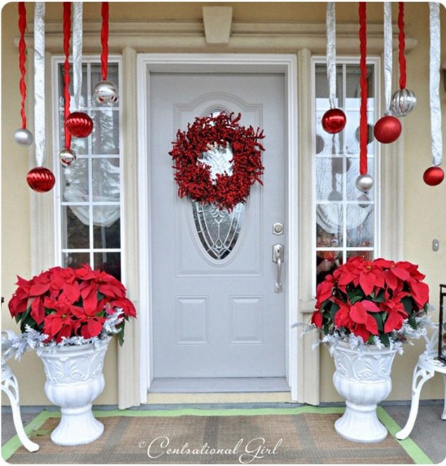 Christmas front door ecorations 005 634x662 15 Sensational Christmas Front Door Decor With Lovely Red Poinsettias