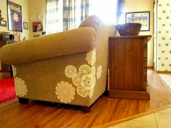 gato sofa 3 Fix Your Torn or Cat Scratched Couch With the Following 13 BOOM Ideas