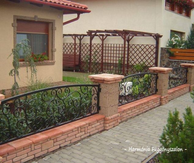 15 Amazing House Fence Design to Leave you Speechless resizew660src2Fdata2F3b2F3d2F562Fd72F3b3d56d78dc7adbf37574be5e95a322c81b8338bb4ea52f14466aa73cccd5c83 634x531 15 Amazing House Fence Design to Leave you Speechless