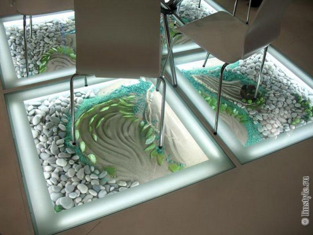DIY Exciting Project For Adding Glass Flooring With Pebble in Your Perfect Home suhoy aquarium 5 634x476 DIY Exciting Project For Adding Glass Flooring With Pebble in Your Perfect Home