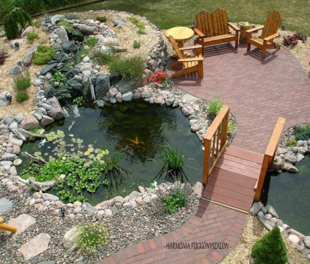 14716666757846 98656889 db 634x541 15 Amazing Garden Walkways That Will Charm You