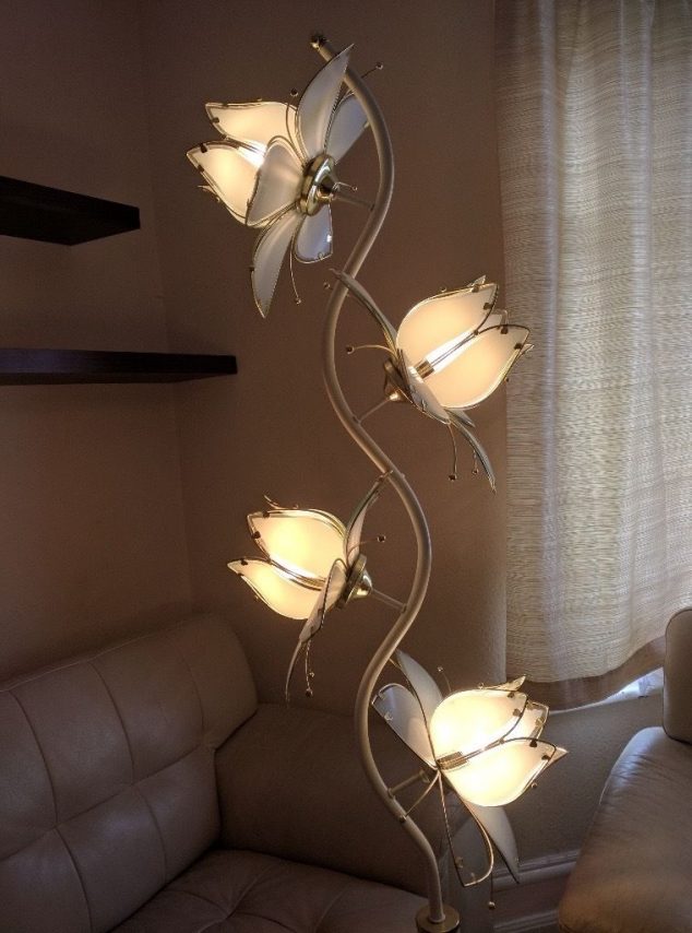 15 Ultra Modern Floor Lamp For Captivating Interior Design 86 634x854 15 Ultra Modern Floor Lamp For Captivating Interior Design