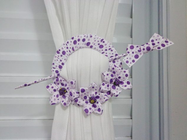 Reuse the Old CDs To Make Curtain Knot In Creative Way DSC01530. 634x476 Reuse the Old CDs To Make Curtain Knot In Creative Way