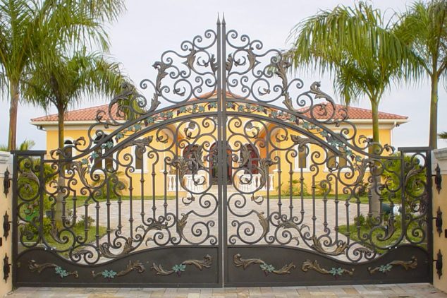 16 Awesome Gate Style That You Would Like to Copy HTB1hD zGVXXXXaGXXXXq6xXFXXXm 634x422 16 Awesome Gate Style That You Would Like to Copy