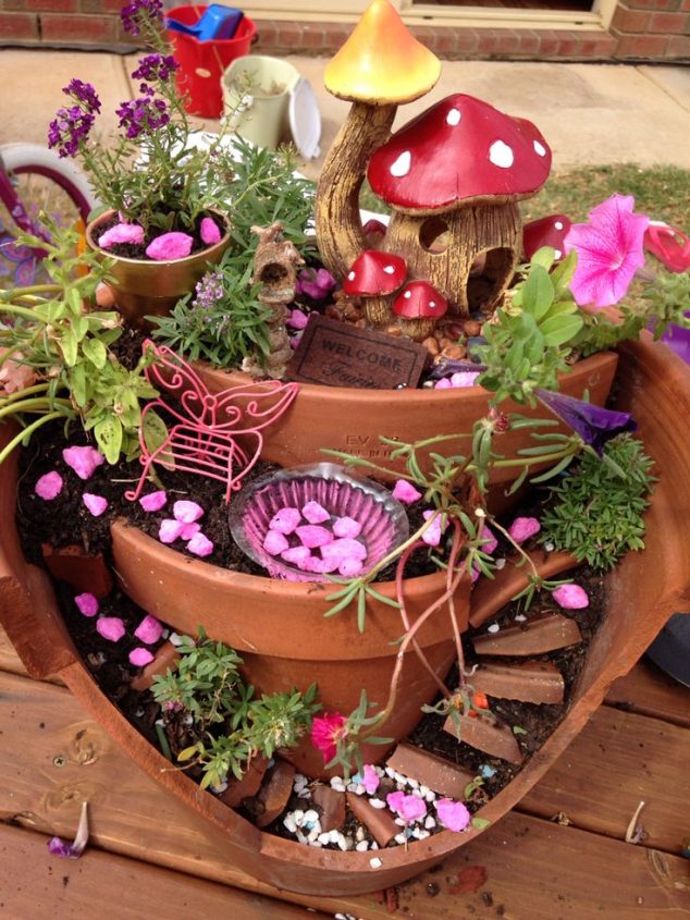 broken pot fairy garden 634x845 BUILD IT, dont buy it: DIY Broken Pot Fairy Garden