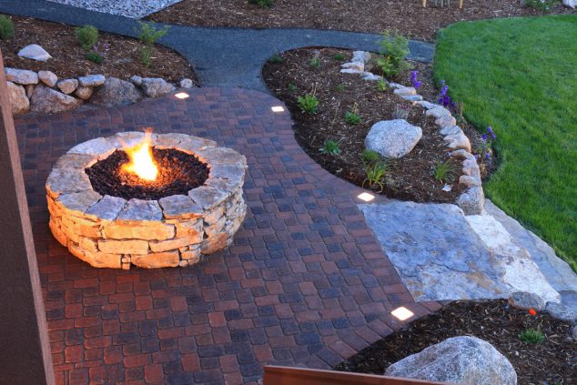 fire pit 634x423 17 of The Most Amazing Seating Area Around the Fire pit EVER
