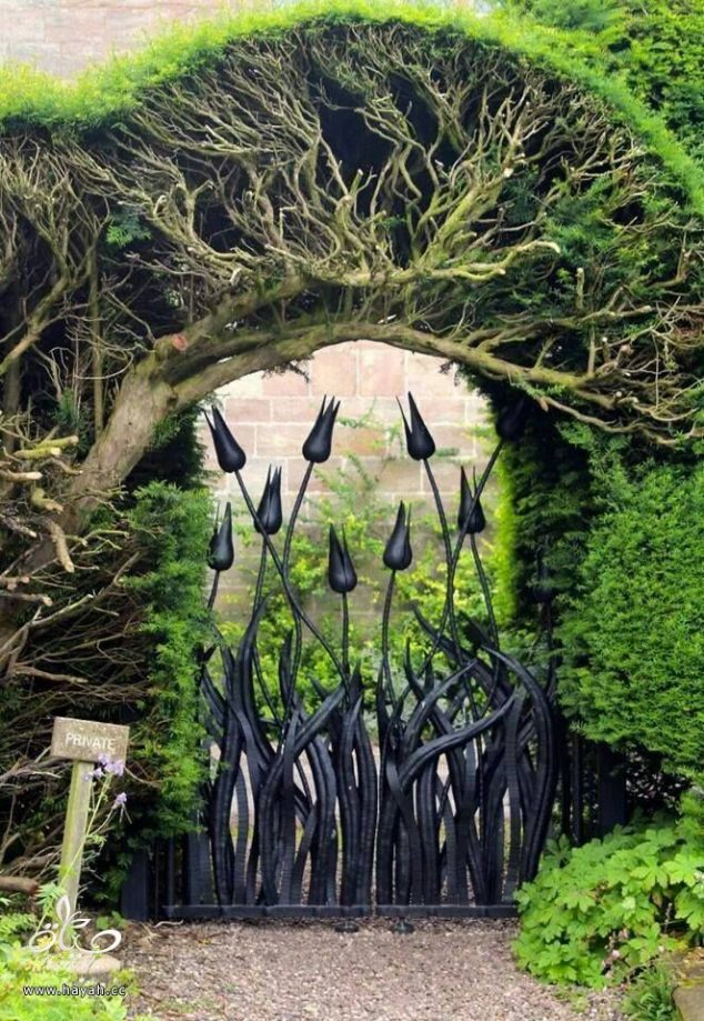 15 Decorative Metal Gate Design for Amazing First Impression hayahcc 1443611081 154 634x919 15 Decorative Metal Gate Design for Amazing First Impression