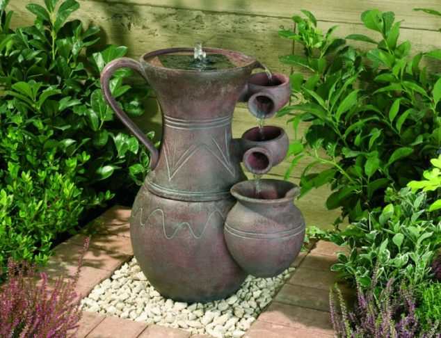 pitcher cascade 634x486 15 Wonderful Garden Design to Delight You