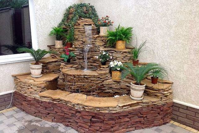 128806122 image  1  634x425 The Most Fanciful Backyard Water Features Ideas