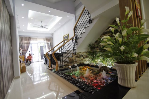 13 Vibrant Garden Under the Stairs to Ruin Your Heart CT2B1026 3 634x423 13 Vibrant Garden Under the Stairs to Ruin Your Heart