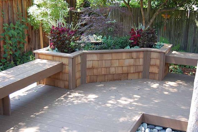 15 Special Built in Bench Planters You Dream About Deck 2 084241626531.8224228 std 634x422 15 Special Built in Bench Planters You Dream About