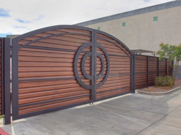 15 Must See Gates Design That are Impossible to Resist Metal Works 57 640x480 c 634x476 15 Must See Gates Design That are Impossible to Resist