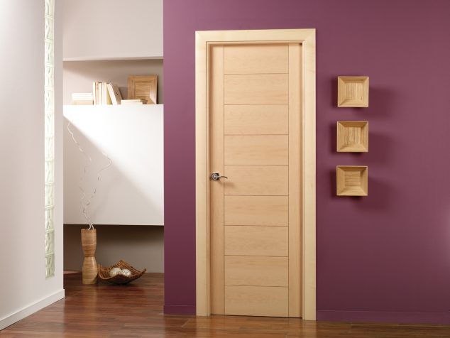 puertas pivotan 3 634x476 Glamorous Wooden Doors Will Give Another Dimension to Your Home
