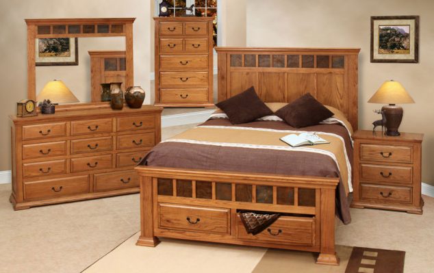 rustic oak bedroom furniture set 3 634x399 15 Unique Bedroom Furniture Set to Inspire You