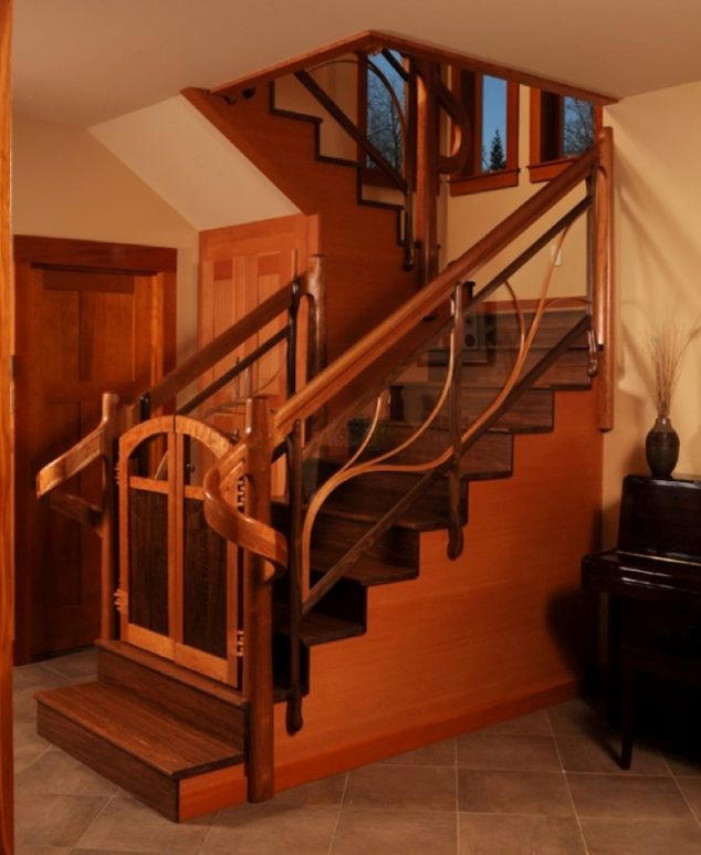 vintage wooden staircase with decorative railing also door gate set for calming brown hallway room 634x773 15 Splendid Wooden Staircases You Will Definitely Love