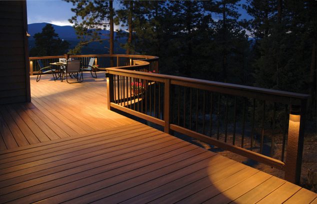 zunanje solarne svetilke 634x408 15 Special Deck Lighting Ideas to Delight You