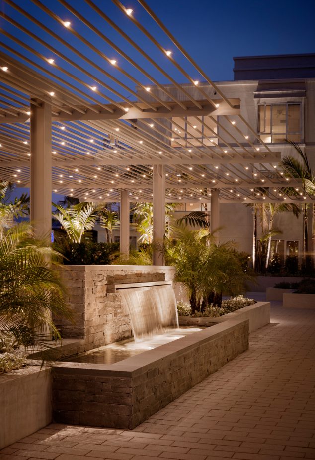 15 Stunning Garden Water Features That Will Leave You Speechless 012 mer hos050 007 634x926 15 Stunning Garden Water Features That Will Leave You Speechless