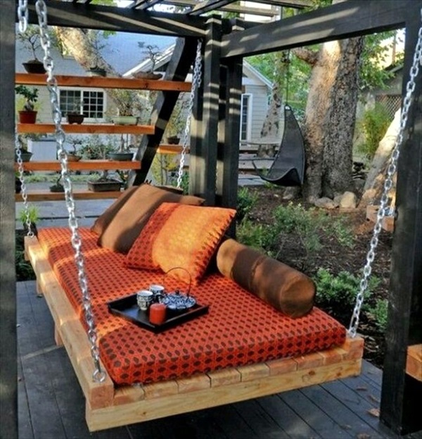 13 Cool DIY Outdoor Furniture Made of Pallet Amazing DIY pallet furniture Ideas 4 13 Cool DIY Outdoor Furniture Made of Pallet