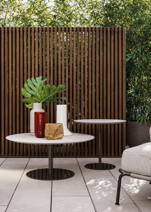 14 Gorgeous Uses of Wooden Screens Indoor and Outdoor BELLAGIO BEOLA OUTDOOR 634x893 14 Gorgeous Uses of Wooden Screens Indoor and Outdoor