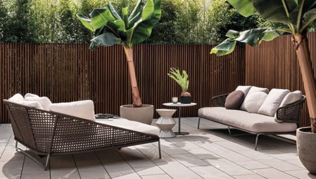 Minotti outdoor stile 634x359 14 Gorgeous Uses of Wooden Screens Indoor and Outdoor