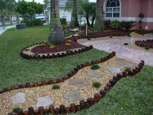 Shocking Landscaping with Rocks in the Beautiful Frontyard with Various Plants and Trees 634x476 15 Dream Front Yard Landscaping to Amaze You