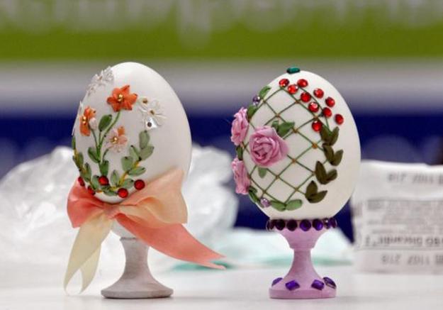 13 Impressive DIY Easter Decorations to Make at Home adult easter craft ideas 45375 13 Impressive DIY Easter Decorations to Make at Home