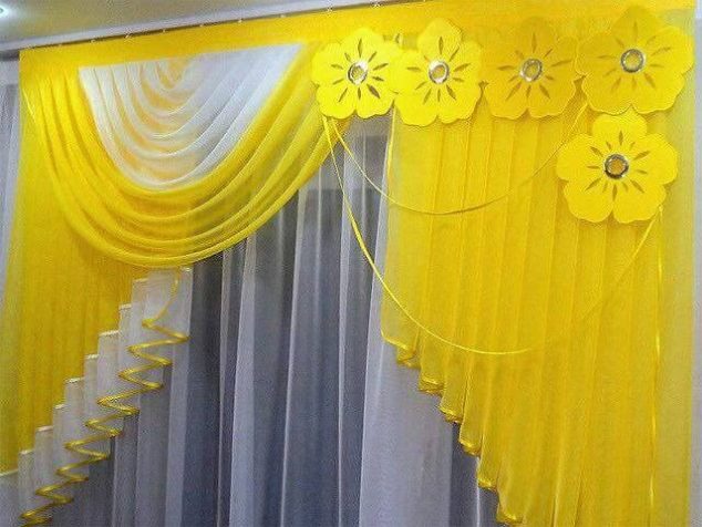 c2 634x476 12 Floral Curtains to Fascinate You