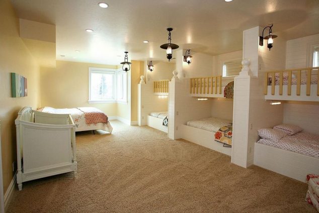 cottage kids bedroom with pendant lights i g IShbswylt4wz7u1000000000 AFTyE 634x423 13 Inspirational Examples of Bunk Bed With Lighting