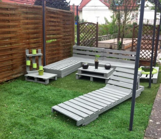 the diy pallet garden and patio furniture set pallet ideas pertaining to diy outdoor patio incredible astonishing diy concrete outdoor furniture also diy 634x546 13 Cool DIY Outdoor Furniture Made of Pallet