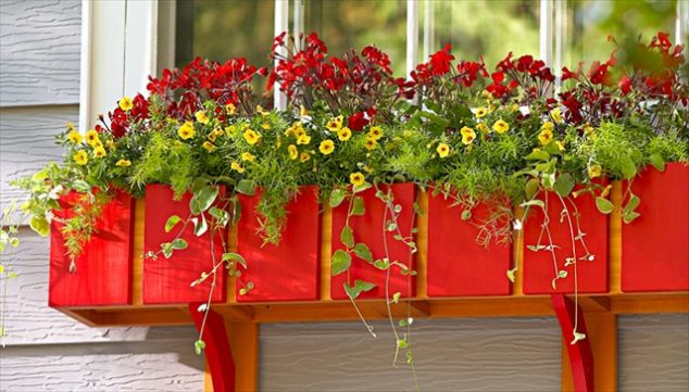 window box with flowers 634x361 15 Inspiring Window Flower Boxes for Wishing You Good Morning
