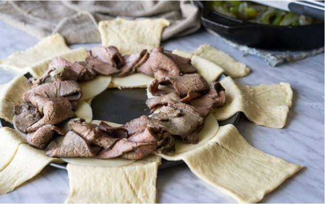 1 634x398 The Best and Easiest Philly Cheesesteak Crescent Rings Recipe