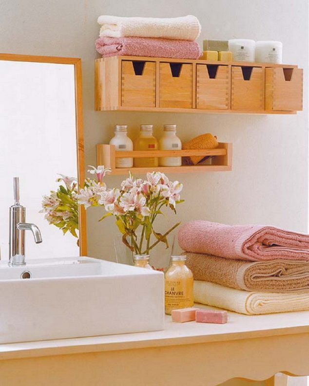 15 of The Most Creative Bathroom Towel Storage 33 Bathroom Storage Hacks and Ideas That Will Enhance Your Home homesthetics 24 634x793 15 of The Most Creative Bathroom Towel Storage